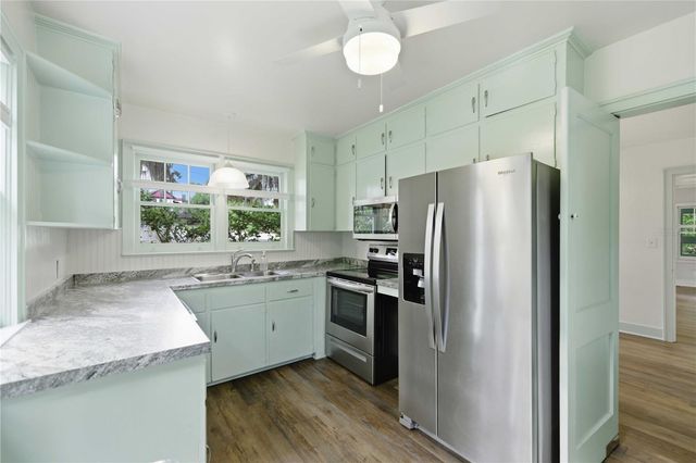 923 NE 2ND STREET, Ocala, FL 34470