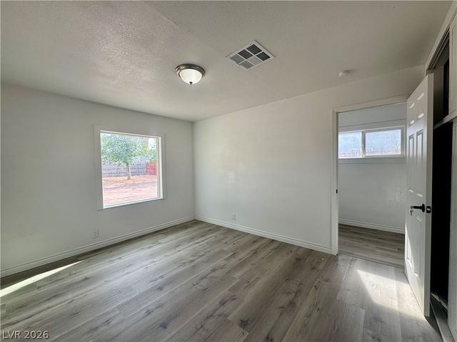 2106 Stewart Avenue, Las Vegas, NV 89101