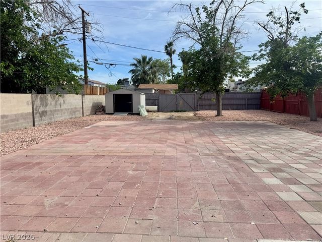 2106 Stewart Avenue, Las Vegas, NV 89101