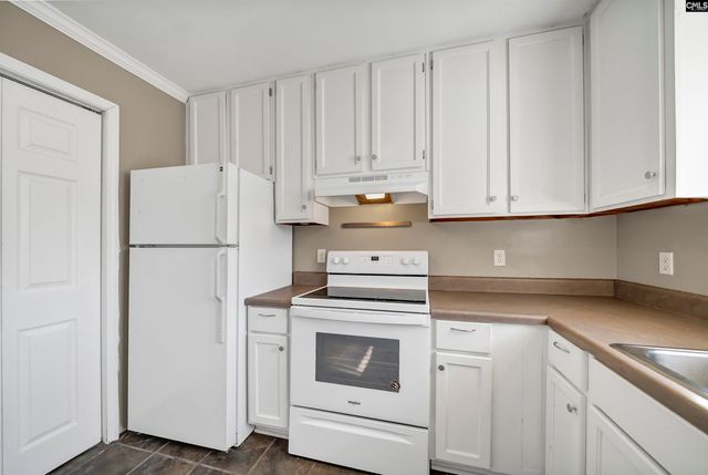 940 Glenn Street 303, West Columbia, SC 29169