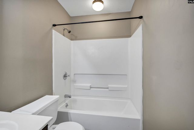 940 Glenn Street 303, West Columbia, SC 29169