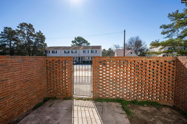 940 Glenn Street 303, West Columbia, SC 29169