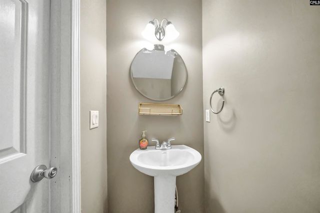 940 Glenn Street 303, West Columbia, SC 29169