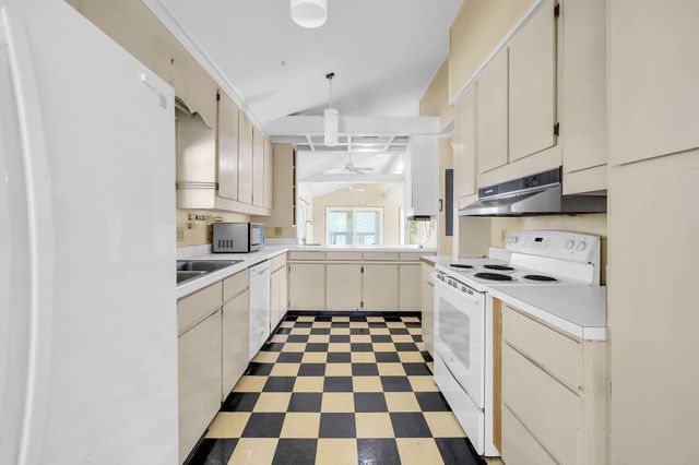 211 Missile Hill Road, Santa Rosa Beach, FL 32459
