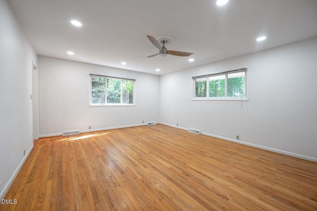 508 Hawthorne Lane, Chapel Hill, NC 27517