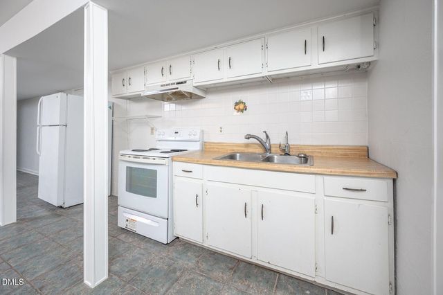 508 Hawthorne Lane, Chapel Hill, NC 27517