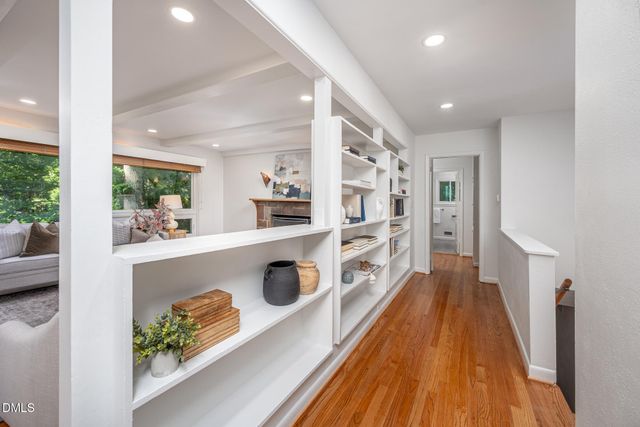 508 Hawthorne Lane, Chapel Hill, NC 27517