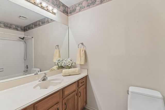 807 Blue Oak Drive, Lewisville, TX 75067
