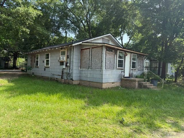 300 Maple, Henderson, TX 75654