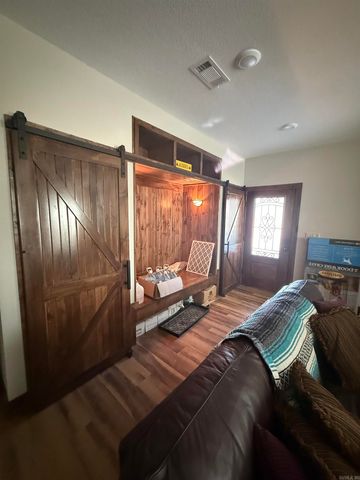 548 Cornerstone Road, Pleasant Plains, AR 72568