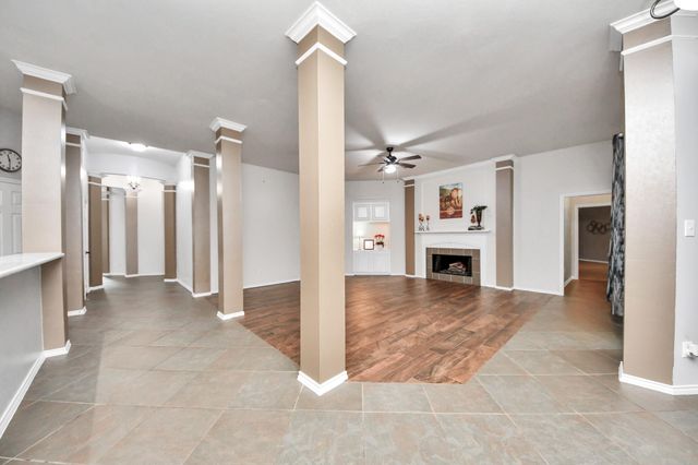 16635 Lasting Shadow Circle, Houston, TX 77095