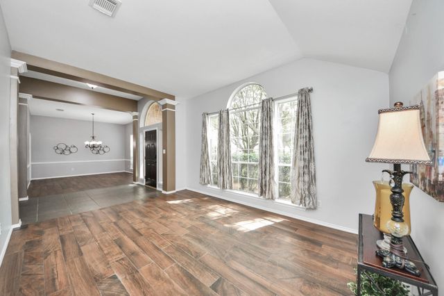 16635 Lasting Shadow Circle, Houston, TX 77095