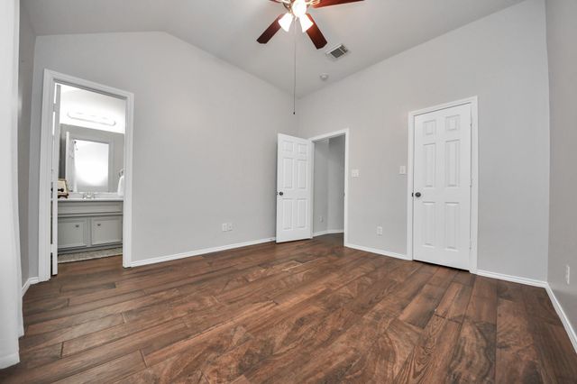 16635 Lasting Shadow Circle, Houston, TX 77095