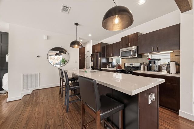 4418 Koehler Street C, Houston, TX 77007