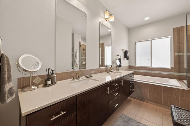 4418 Koehler Street C, Houston, TX 77007