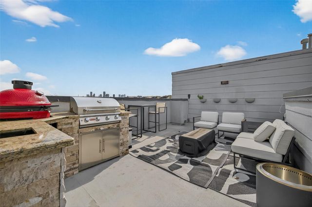 4418 Koehler Street C, Houston, TX 77007