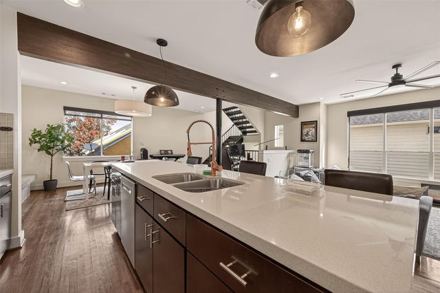 4418 Koehler Street C, Houston, TX 77007