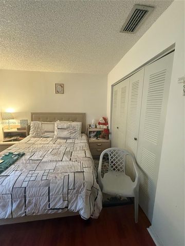 11315 SW 157th Ter, Miami, FL 33157