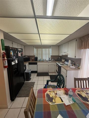11315 SW 157th Ter, Miami, FL 33157