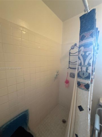 11315 SW 157th Ter, Miami, FL 33157