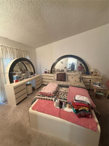 11315 SW 157th Ter, Miami, FL 33157