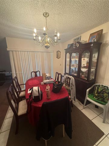 11315 SW 157th Ter, Miami, FL 33157