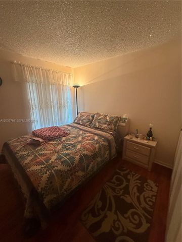 11315 SW 157th Ter, Miami, FL 33157