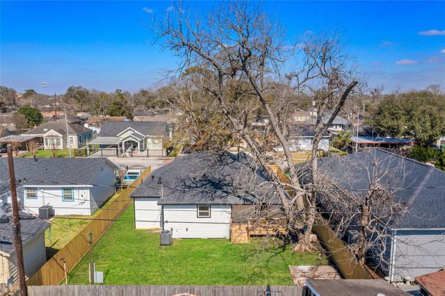 7606 Ilex Street, Houston, TX 77012