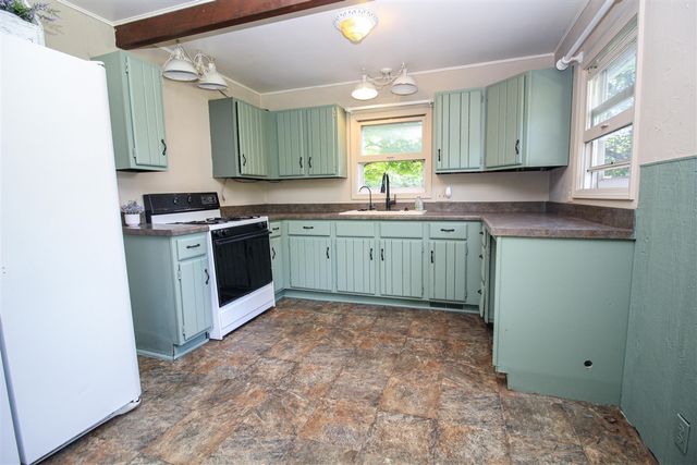 18124 S Fisher Lake Road, Three Rivers, MI 49093