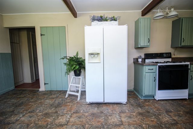 18124 S Fisher Lake Road, Three Rivers, MI 49093