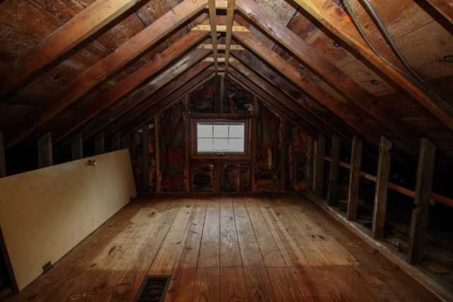 18124 S Fisher Lake Road, Three Rivers, MI 49093