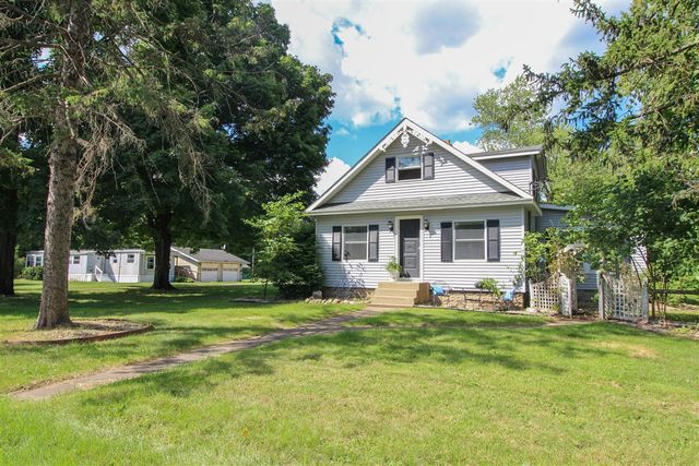 18124 S Fisher Lake Road, Three Rivers, MI 49093