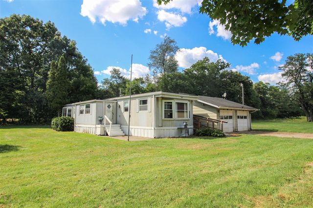 18124 S Fisher Lake Road, Three Rivers, MI 49093