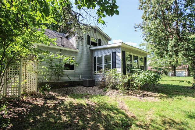 18124 S Fisher Lake Road, Three Rivers, MI 49093