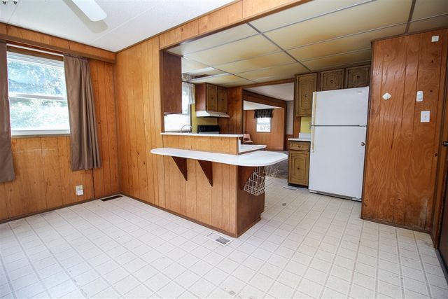 18124 S Fisher Lake Road, Three Rivers, MI 49093