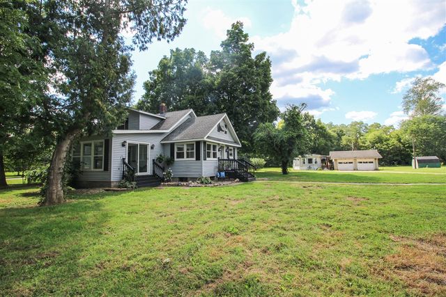 18124 S Fisher Lake Road, Three Rivers, MI 49093