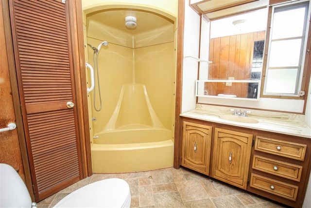 18124 S Fisher Lake Road, Three Rivers, MI 49093