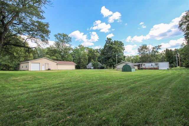 18124 S Fisher Lake Road, Three Rivers, MI 49093