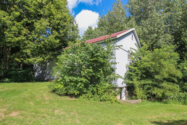 18124 S Fisher Lake Road, Three Rivers, MI 49093