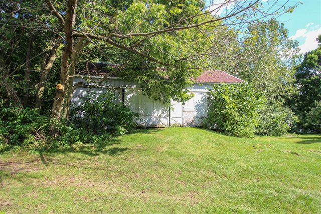 18124 S Fisher Lake Road, Three Rivers, MI 49093