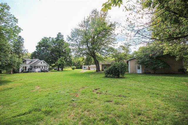 18124 S Fisher Lake Road, Three Rivers, MI 49093