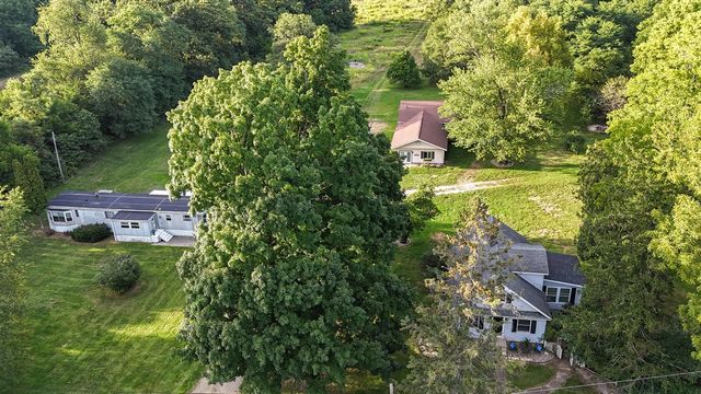 18124 S Fisher Lake Road, Three Rivers, MI 49093