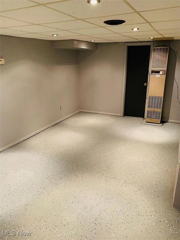 11017 Vernon Avenue, Garfield Heights, OH 44125