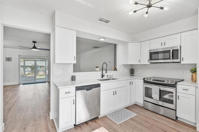 2707 KNOLLWOOD TRAIL, Eustis, FL 32726