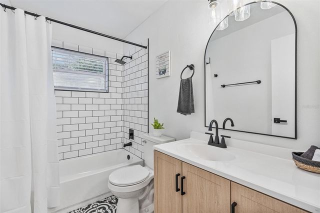 2707 KNOLLWOOD TRAIL, Eustis, FL 32726