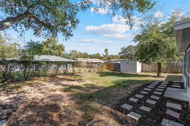 2707 KNOLLWOOD TRAIL, Eustis, FL 32726