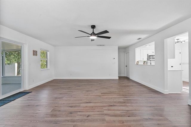 2707 KNOLLWOOD TRAIL, Eustis, FL 32726