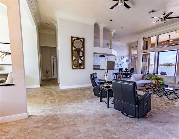 5160 Harborage DR, Fort Myers, FL 33908