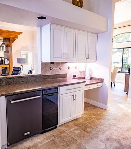 5160 Harborage DR, Fort Myers, FL 33908