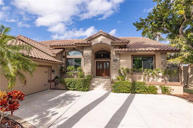 5160 Harborage DR, Fort Myers, FL 33908
